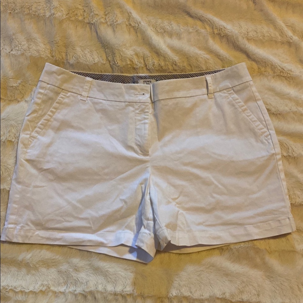 White Crown & Ivy Mom Shorts